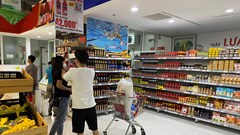 Thừa Thiên Huế kêu gọi người dân không đổ xô đi mua hàng hóa