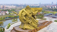 Trung Quốc di dời tượng Quan Vũ khổng lồ