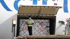 Trung Quốc sẽ tặng thêm 100 triệu liều vắcxin cho các nước đang phát triển