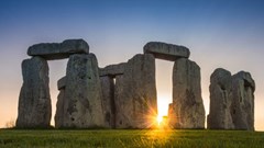 Bảo tồn công trình tượng đài cự thạch Stonehenge ở Anh