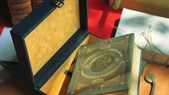 Sách đặc biệt - phiên bản giới hạn: Cháy ngay khi ra mắt