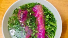 Hấp dẫn món bánh cuốn thanh long