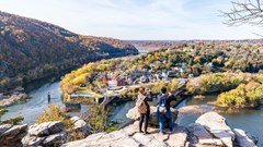 Mỹ chào đón khách du lịch đã tiêm phòng từ tháng 11