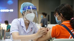 TP.HCM: Rút ngắn thời gian tiêm giữa 2 mũi vắcxin AstraZeneca còn 6 tuần