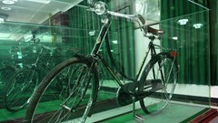 Trung Quốc: Người đàn ông chi hơn 700 tỷ đồng xây bảo tàng xe đạp