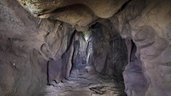 Khám phá hang động Gibraltar với nền văn hóa của người cổ đại Neanderthal