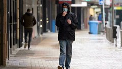 New Zealand chấp nhận sống chung với Covid-19