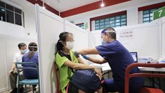 Singapore: Cấm con gái chủng ngừa Covid-19, vợ cũ bị chồng kiện