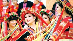 Đẩy mạnh tuyên truyền, phổ biến pháp luật về tín ngưỡng, tôn giáo vùng đồng bào dân tộc