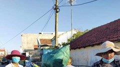 Gom ve chai đổi yêu thương