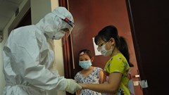 Bảo vệ phụ nữ và trẻ em gái trước tác động nặng nề của đại dịch Covid -19