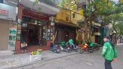 Nỗi niềm người dân phố cổ