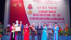 Nhà hát Chèo Việt Nam kỷ niệm 70 năm ngày thành lập và đón nhận Huân chương Lao động hạng Nhì