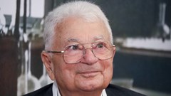 Italia và Nga giành Giải thưởng Khoa học cơ bản đầu tiên của UNESCO