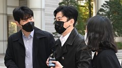 Cựu lãnh đạo YG Entertainment phủ nhận cáo buộc đe dọa nhân chứng