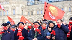 Liên bang Nga long trọng kỷ niệm 104 năm Cách mạng Tháng Mười