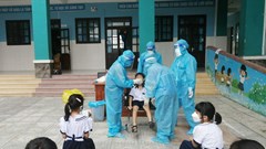 Cẩn trọng thời điểm mở cửa trường