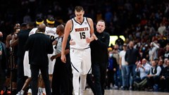 NBA ra án phạt sau vụ xô xát giữa Nikola Jokic và Markieff Morris