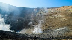 Đảo Vulcano của Ý ra lệnh sơ tán sau khi núi lửa có dấu hiệu hoạt động