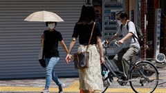 Ý thức người dân giúp dịch Covid-19 cải thiện nhanh chóng ở Nhật Bản