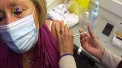 Kiểm tra đột xuất thẻ Covid-19 tại các nhà hàng ở Pháp