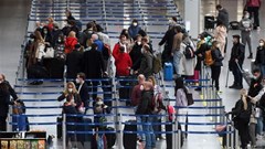 Đức phát hiện ca nghi nhiễm biến thể Omicron trở về từ Nam Phi