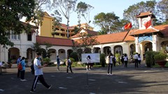 TP.HCM: Hôm nay, học sinh hai khối cuối cấp tựu trường