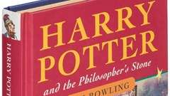 Ấn bản đầu tiên của "Harry Potter" đạt đấu giá gần 500.000 USD