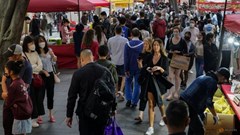 Úc sẽ không phong tỏa đất nước bất chấp sự gia tăng ca nhiễm Omicron