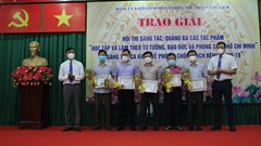 Đảng ủy khối cơ sở Bộ VHTTDL trao giải các sáng tác chủ đề học tập và làm theo gương Bác