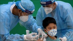 Tiến hành các thủ tục để mua vắc xin cho trẻ 5-11 tuổi