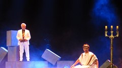 Vụ án người đốt đền: Cuộc "đối thoại" giữa hiện tại với quá khứ