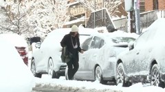 Tuyết rơi dày ngưng trệ mọi hoạt động tại thủ đô nước Mỹ