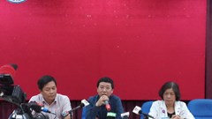 Sinh con theo trào lưu "thuận theo tự nhiên":  “Điếc không sợ súng”