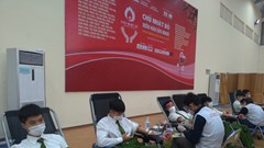 Bất cứ khi nào cũng là tinh thần cống hiến...