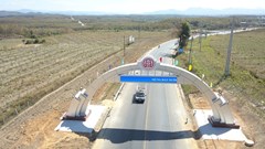 5 cổng chào không phép trên Quốc lộ 14 (Kon Tum): Buộc cưỡng chế tháo dỡ