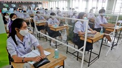 Nhiều nước ưu tiên mở cửa trường học