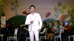 “Lên xe đi về nhà”: Thông điệp người trẻ gửi đến mùa xuân mới