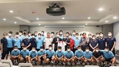 Tuyển Việt Nam nhận sự động viên đặc biệt từ Đại sứ Việt Nam tại Australia