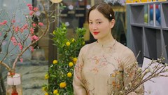 Lan Phương dịu dàng hoá cô gái mùa Xuân