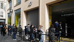 WHO kêu gọi các nước không vội vàng dỡ bỏ các biện pháp chống dịch