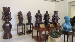 Hải Phòng:​​​​​​​ Khai mạc triển lãm “Gốm nghệ thuật” và ra mắt sách “Tiếng đất gọi bàn tay”