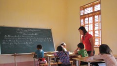 Nguyên Phó chủ nhiệm UBVHGDTNTNNĐ của Quốc hội Lê Như Tiến: "Tôi rất bức xúc với những hành vi thiếu văn hóa trong môi trường giáo dục"