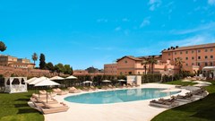 Vinpearl và Tập đoàn khách sạn hàng đầu thế giới Meliá Hotels International công bố hợp tác chiến lược