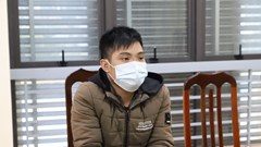 Vận động đối tượng bị truy nã ra đầu thú