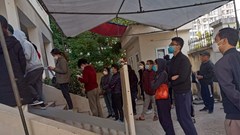 Người lao động mắc Covid-19 điều trị tại nhà: Gỡ vướng thủ tục hưởng BHXH