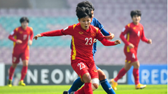 Bích Thuỳ kể về người cha quá cố của mình trên trang chủ FIFA