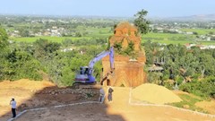 Tu bổ, tôn tạo di tích tháp Bánh Ít (Bình Định): Bài 2: Cần làm rõ trách nhiệm của các bên