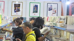 Học hỏi từ hội chợ sách quốc tế