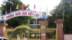 Vụ việc cô giáo thực tập mầm non bị phụ huynh "cho " nhập viện: Không cần giải thích, cứ phải đấm, đạp trước